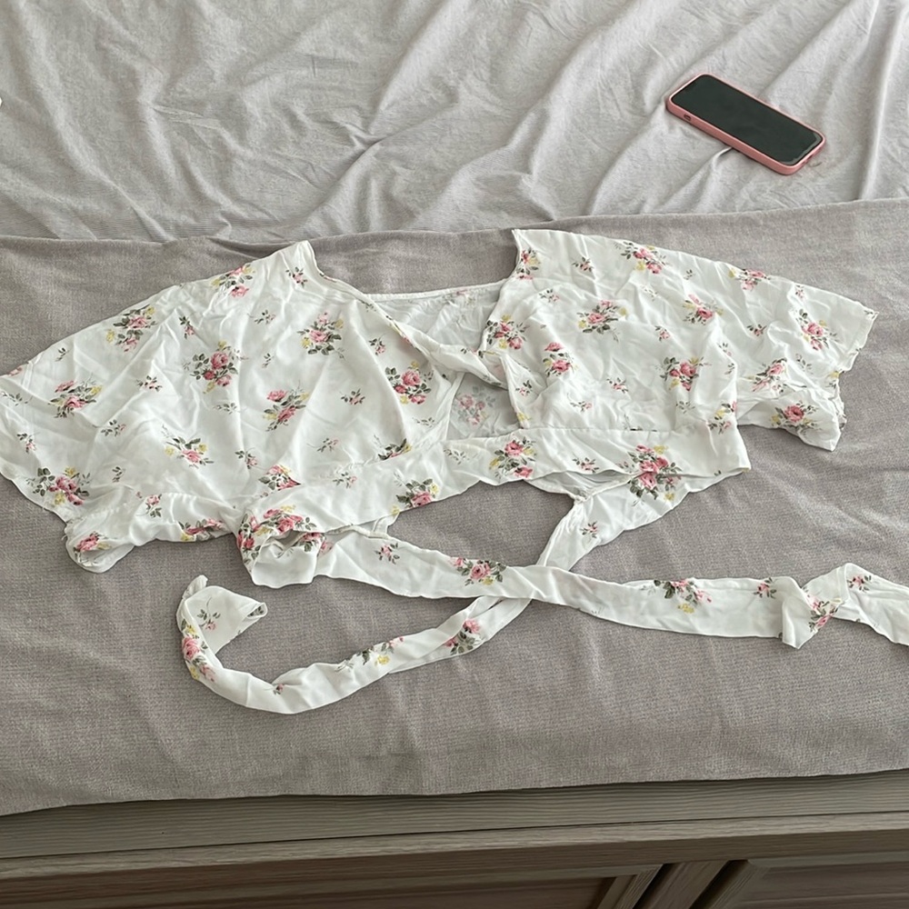 Personaliced top with flowers size s